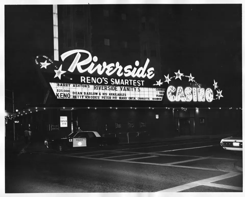 The Riverside marquee in Reno at night, 1968